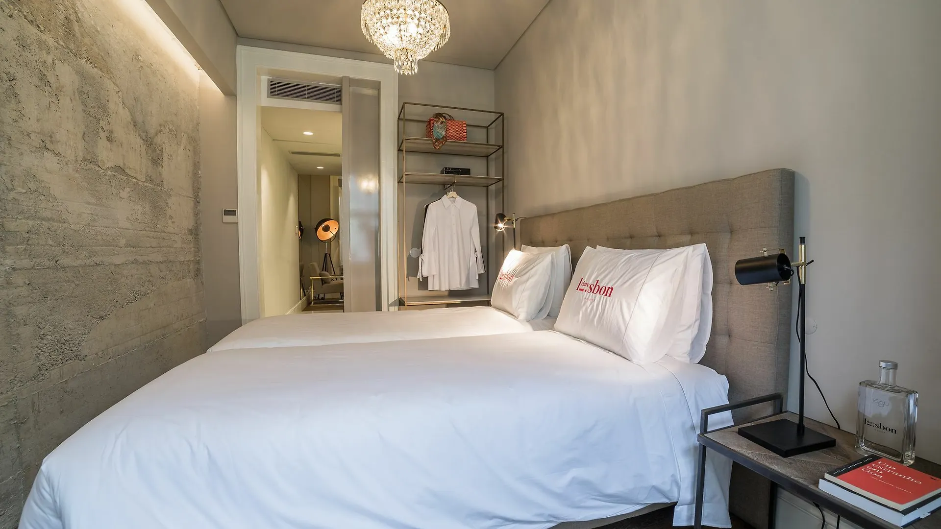 Отель Dare Lisbon House